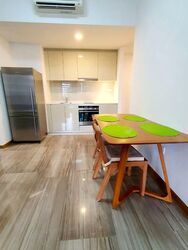 Lakeville (D22), Condominium #559164641